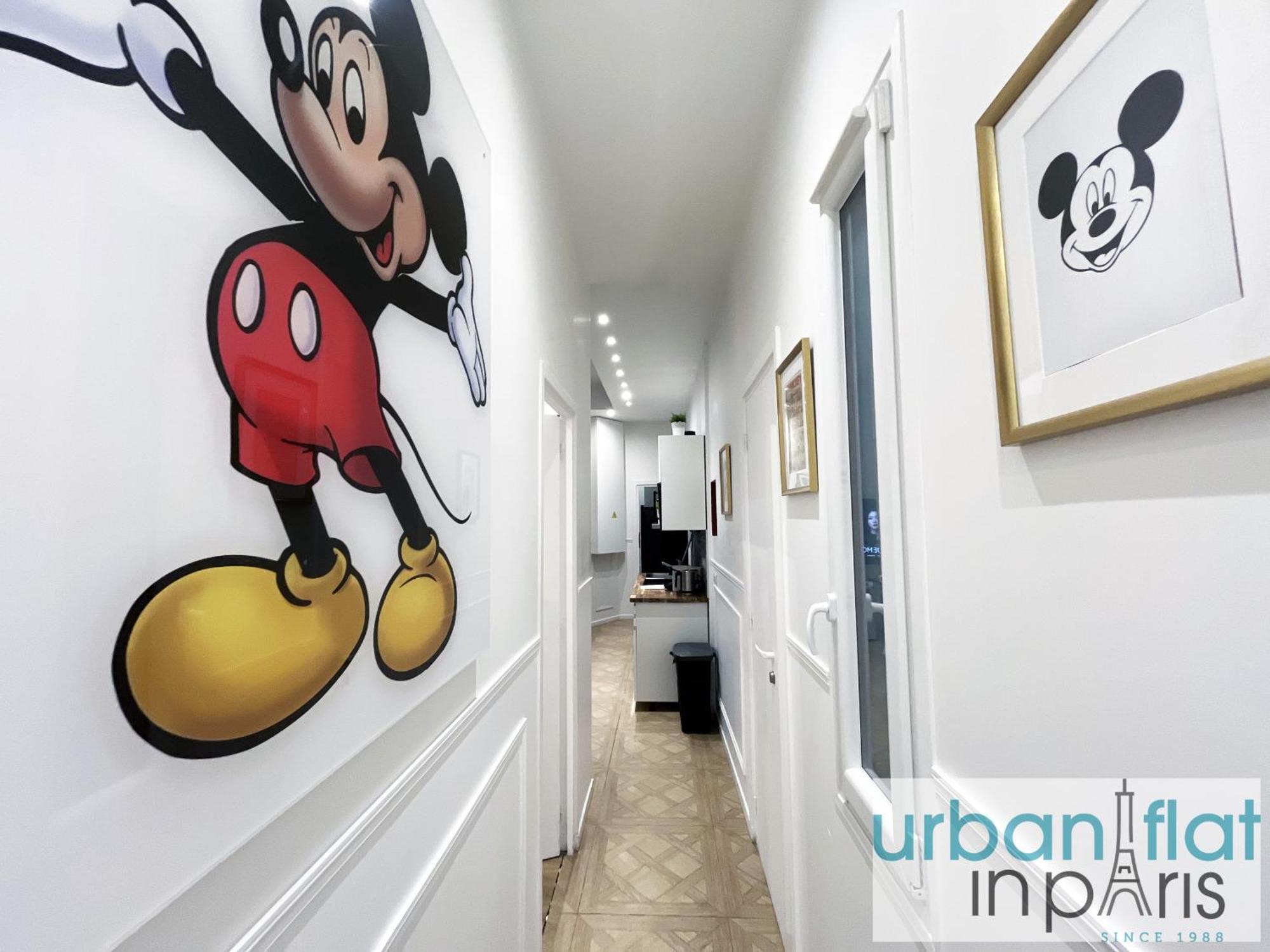 72 - Mermoz Mickey Mouse Paris Dış mekan fotoğraf